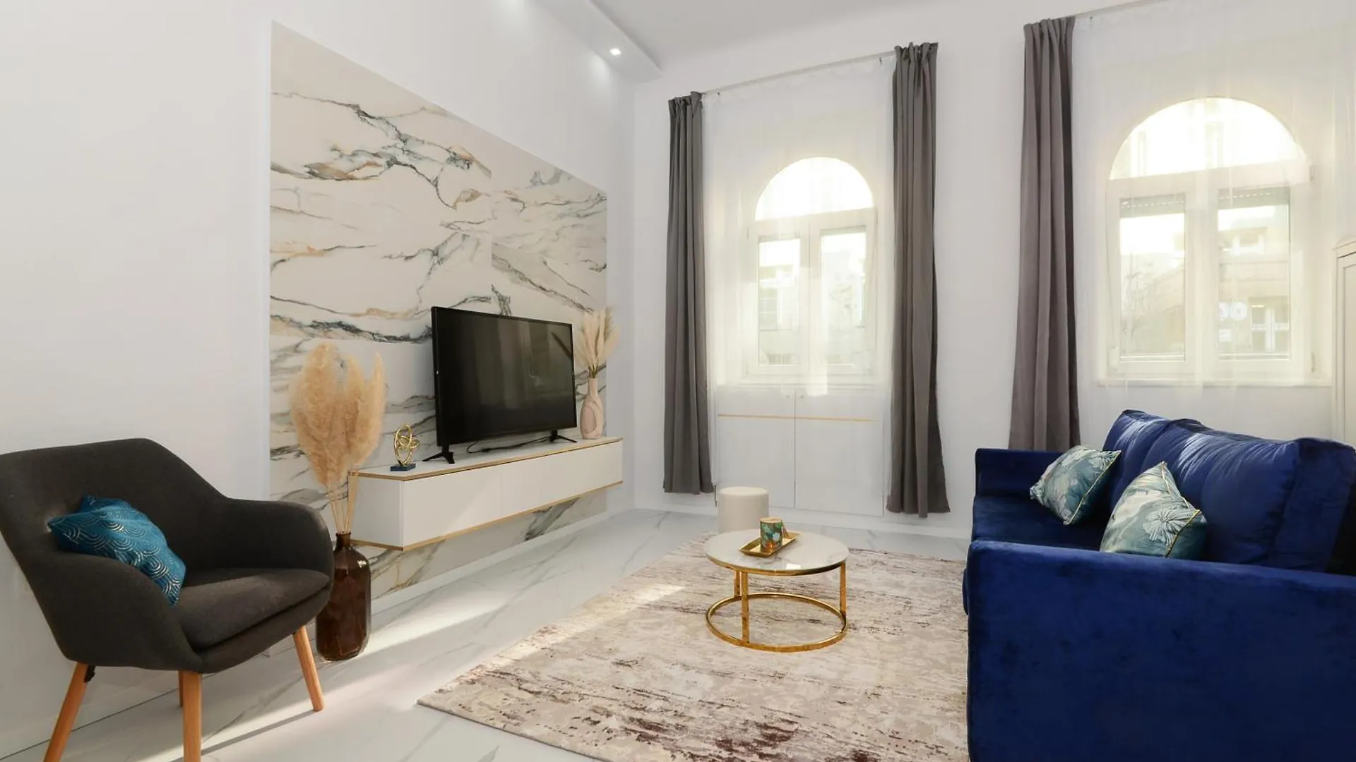 White & Gold Apartment Budapesta Ungaria